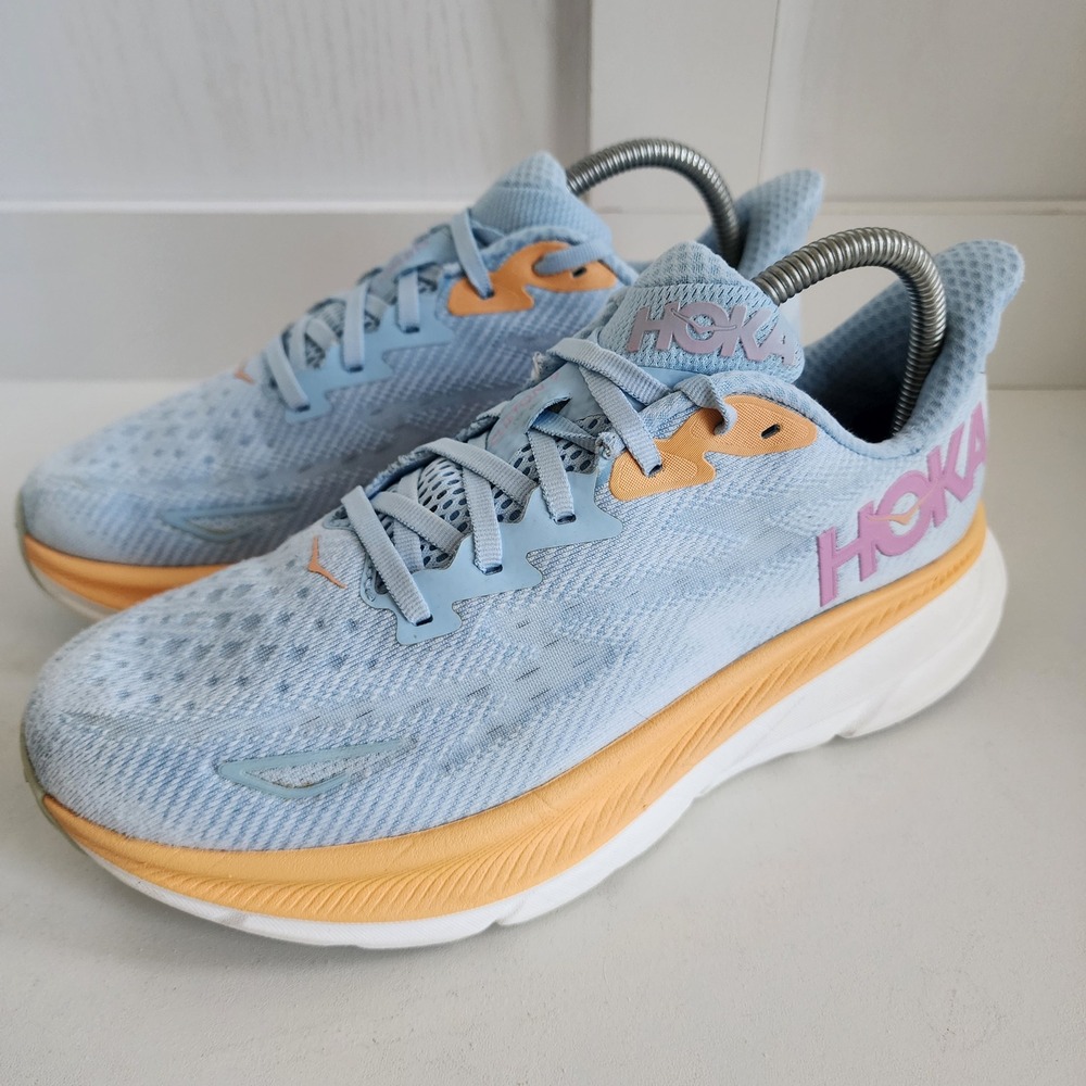 Hoka Clifton 9 Womens 8 Airy Blue Ice Water Running Shoes 1127896 - MSRP 160
